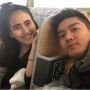 Ini Reaksi Pacar Boy William Soal Foto Mesra Bareng Ayu Ting Ting