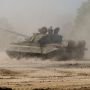 Geber Tank saat Mabuk, Seorang Tentara di Rusia Hancurkan Tembok Bandara