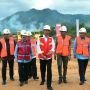 Kunjungi Cirebon, Jokowi Naik Pesawat CN 295