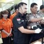 Kaget Lihat Wartawan, Roro Fitria Lari hingga Tersandung