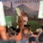 Presiden Jokowi Bagikan 3.063 Sertifikat di Sukabumi