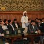 Dilecehkan di Kereta, Imam di Inggris Tulis Surat Maaf Inspiratif