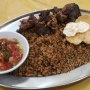 Cicipi Cita Rasa Unik Nasi Goreng Kebuli Racikan Abu Lahap