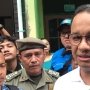 Anies Sebut Deterjen Warga Jadi Penyebab Busa di KBT Marunda