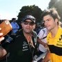 'Keracunan' Pisang, Carlos Sainz Nyaris Muntah Saat Balapan