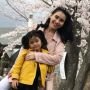 Ayu Ting Ting Kegirangan Pertamakali Lihat Bunga Sakura