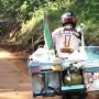 Kocak, Begini Aksi Pembalap Ekstrem di Atas Motor Tukang Siomay