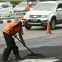 Bupati Jember Semprot Rekanan Pengaspalan Jalan Kerjakan Proyek Asal-asalan