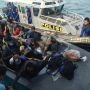 Kapal dari Malaysia Tenggelam di Batam, 107 Orang Terbawa Ombak