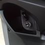 Tips Aman Charging Ponsel di Bagasi Motor
