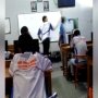 Guru SMK Pukul Siswa karena Menolak saat Diajak Salat