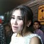 Main Film Perdana, Ayu Ting Ting Sempat Disemprot Sutradara