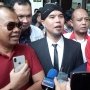 Ahmad Dhani Ketagihan Pakai Kaus #2019GantiPresiden ke Pengadilan