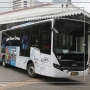 Semua Penumpang Bus Diturunin Karena 1 Orang Ini, Alasannya Haru