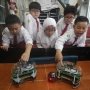 SD Muhammadiyah 4 Surabaya Juarai Kompetisi Robot di Singapura