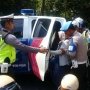 Ditilang Polisi, Fitri Menjerit Histeris Mau Melahirkan