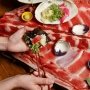 Cara Unik Santap Sushi, Langsung dari Tulang Rusuk Ikan Tuna