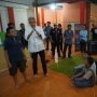 Gaet Milenial, Ganjar Bagi Buku dan Ajak Remaja Nobar