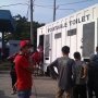 Pemudik Keluhkan WC Umum di Pelabuhan Merak Berbau Busuk