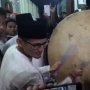 Takbir Keliling, Sandiaga Pukul Bedug Bersyukur Lawan Hawa Nafsu