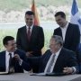 Yunani dan FYROM Resmi Teken Pengubahan Nama