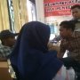 Kerja, Payudara Gadis Cilik Ini Dilecehkan Pemilik Toko Oleh-oleh