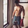 Heboh Andrew White Pimpin Senam Zumba Emak-Emak di Bali, Netizen: 3 Jam Juga Ayok!