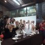 Tak Terima Ridwan Kamil Menang, Pendukung Asyik Joget-joget