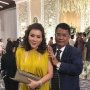 Hotman Paris Beri Hadiah Dua Mercedes Benz  ke Asisten Pribadi