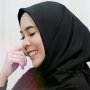 Hamil Anak Pertama, Fitri Tropica Sempat Divonis PCOS dan Begini Gejalanya!