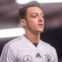 Dibantai Spanyol, Mesut Ozil Minta Jerman Panggil Kembali Boateng