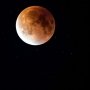 Buat Dulur Jatim, Ini Link Buat Melihat Gerhana Bulan Total Hari Ini