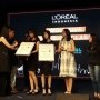 Merek Kosmetik Ini Bikin Kosa Isyarat Make-Up untuk Tunarungu
