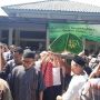 Jenazah Yusuf Supendi Dimakamkan di TPU Kalisari