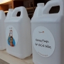 Bantuan Air Bersih Bagi Anak-Anak Secara Sukarela