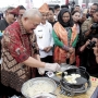 Sambut Asian Games, 18.818 Pempek Dimasak Pecahkan Rekor MURI