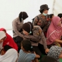 Polwan Bantu Obati Trauma Anak-anak Korban Gempa Lombok