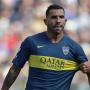 Carlos Tevez Tak Sabar Hadapi Lionel Messi di Camp Nou
