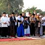 Sarungan, Jokowi Sholat Idul Adha di Lapangan Tegar Beriman Bogor