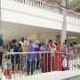 Warga Padati Masjid Raya Jakarta Antre Daging Kurban