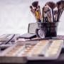 Deretan Benda Tak Boleh Dipinjam Orang Lain, Earphone-Alat Makeup Masuk Daftar