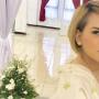 Makin Feminin, Janda Aming Gandeng Lelaki Cepak di Bali