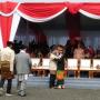 Jokowi dan Prabowo Pelukan, SBY Walk Out