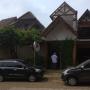 Ratna Sarumpaet Dikeroyok, Laskar FPI Jaga Rumah Neno Warisman