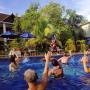 Aqua Zumba, Olahraga yang Baik untuk Pengidap Sakit Jantung Lho!