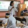Intip Gaya Sri Mulyani Ajarkan Pentingnya Bayar Pajak ke Anak SD