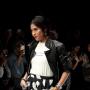 Gaya Dian Sastro di Panggung JFW 2019