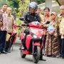 Dibanderol Rp 23 Juta, Jokowi Mau Borong 100 Motor Listrik Gesits