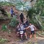 Video Tanah Longsor di Pasar Rebo, Serem!