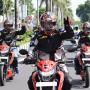 Kerennya Hamish Daud Geber Suzuki Bandit di Pulau Dewata